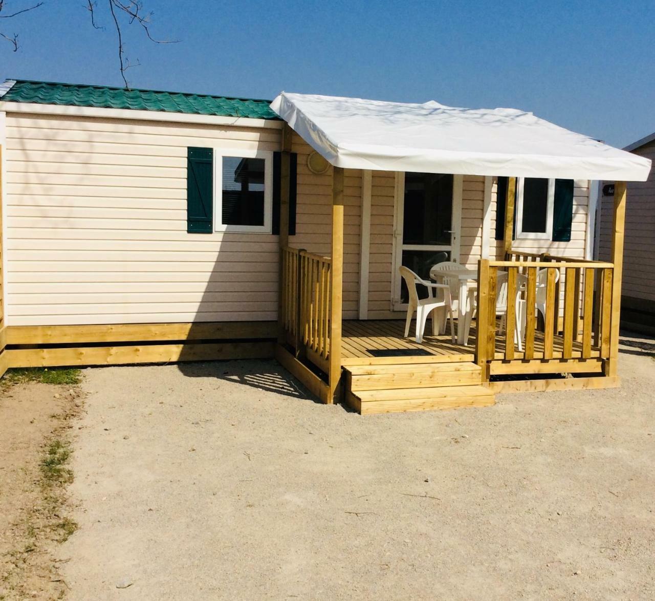 Camping De Contrexéville Exterior foto